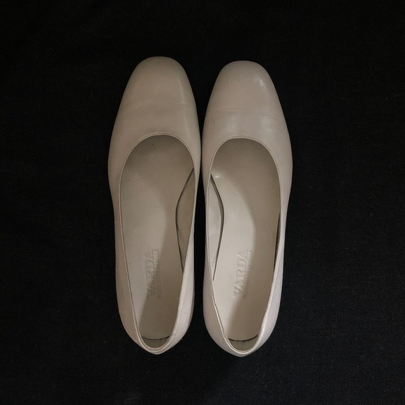 Varda off-white leather flats, handmade in Italy size 37.5 - Picture 1 of 4